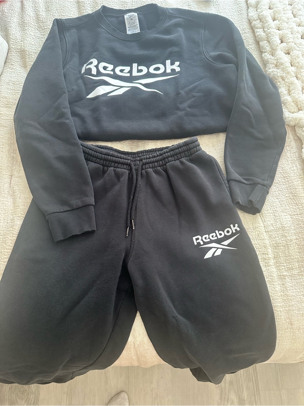 |Reebok| Sweatsuit Set